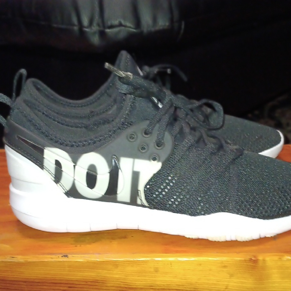 Nike Free TR7 Premium - Picture 5 of 6